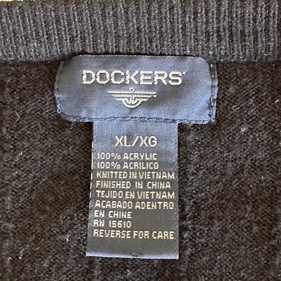 Men’s size XL SWEATERS - Picture 6 of 6